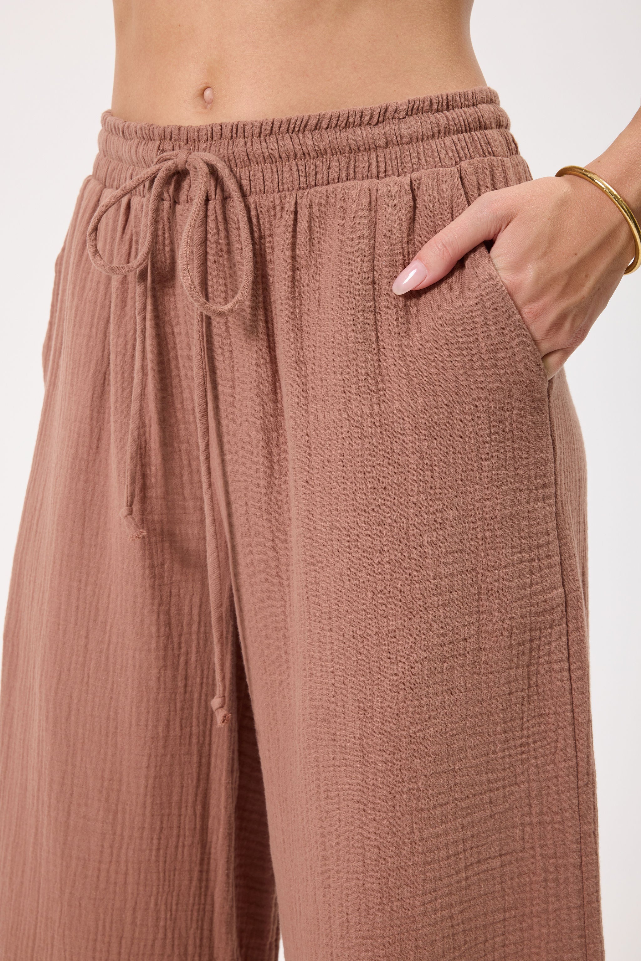 Mimi Pant